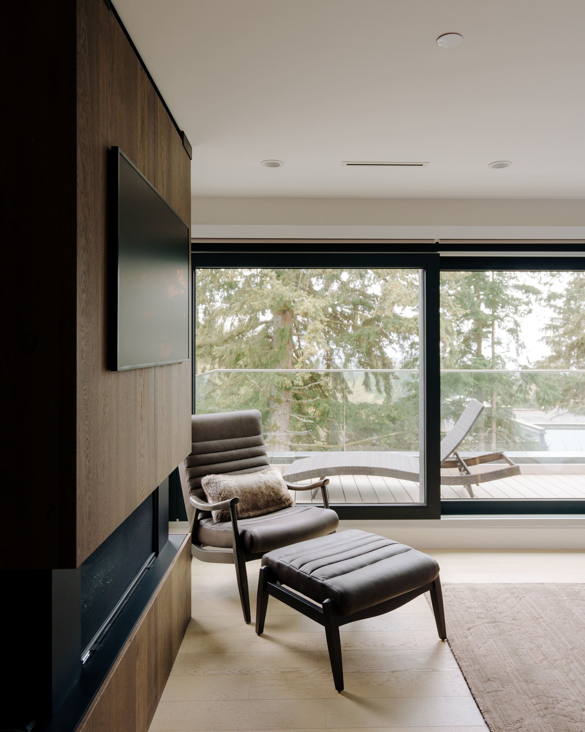 Photography: Shane Hauser Woodgreen — Window-side seating framed by timber walls